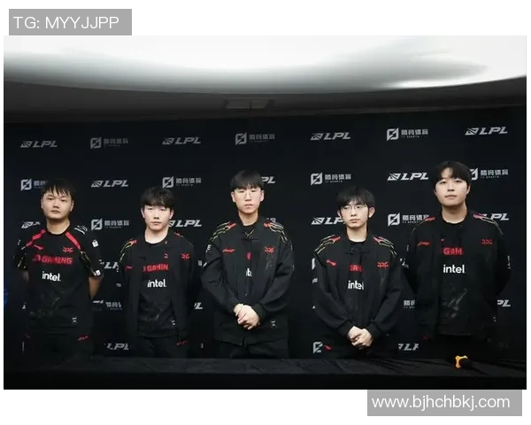 JDG战队在CSGO中的团队协作策略与战术分析探讨